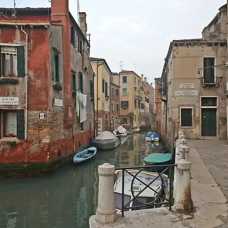 Apartament Al Pozzo Con 1 Camera E Giardino Privato *